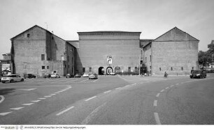 Palazzo Bentivoglio, Rückfassade / Ostfassade