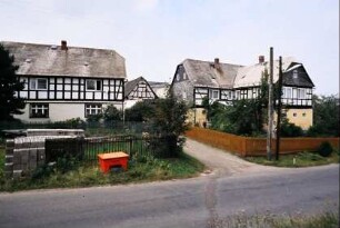 Situation wie voriges Bild: mehrere Höfe, Gärten, Wege