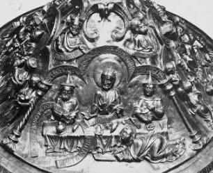 Hildesheim, Dom St. Maria, Kapelle des Hl. Georg, Bronzetaufbecken, Deckel, die büßende Sünderin