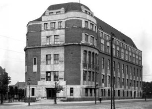 Verwaltungsgebäude der Arenberg-AG