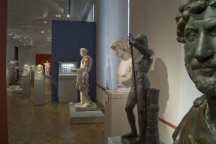 Blick in Raum 7 der Dauerausstellung der Antikensammlung im Alten Museum (Obergeschoss): Rom - Gesichter des Imperiums