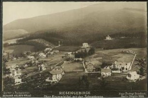 Ober-Krummhübel mit der Schneekoppe