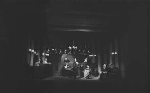 Szenenbilder aus dem Stück "Die Affäre Dreyfus" von Hans José Rehfisch und Wilhelm Herzog am Schloßparktheater Berlin-Steglitz : Szenenbild