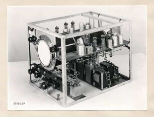Schirmpotentialmessanlage, Einschub; Foto, 1957