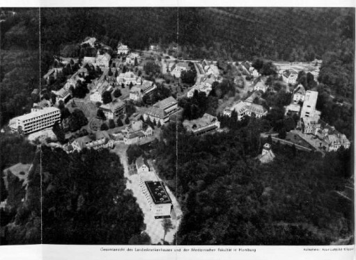 Gesamtansicht des Landeskrankenhauses und der Medizinischen Fakultät in Homburg