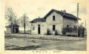 Der beschädigte Bahnhof in St.Marie à Py nach der deutschen Eroberung