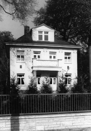 Darmstadt, Heidelberger Landstraße 61