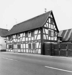 Florstadt, Lauterbacher Straße 14