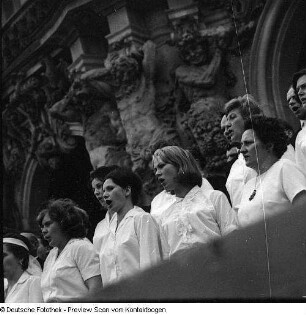 Kreuzchor bzw. Philharmonie im Zwinger