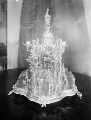 Jagdaufsatz. Schloss Moritzburg : Jagdaufsatz. Silber, vergoldet (1701/1715). Moritzburg, Schloss