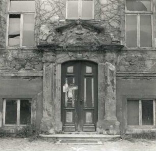Naunhof-Ammelshain. Herrenhaus. 1723. Portal