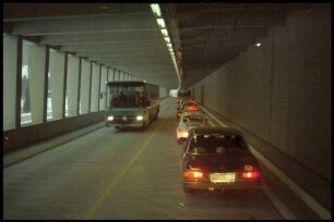 Tunnelfahrt [des Arlberg-Straßentunnels]