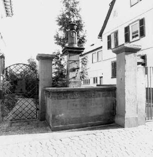 Weyprechtsbrunnen; Michelstadt, Bahnhofstraße 25