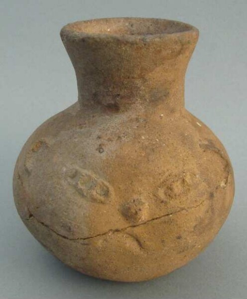 Clay vessel