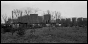 Kleingartenanlage vor Kraftwerk Vetschau