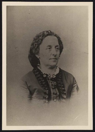 Porträt Auguste Arndt (Reproduktion nach einer Fotografie) : Porträt Auguste Arndt (Reproduktion nach einer Fotografie). Dresden: Privatbesitz