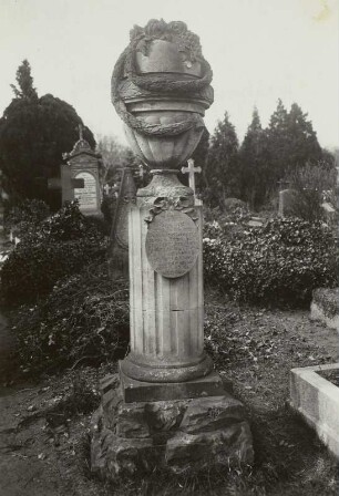 Grabmal von Peter Krahl