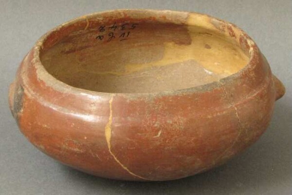 Clay vessel