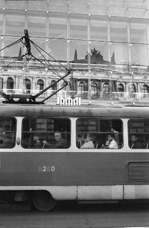 Prag : Prag, Národní