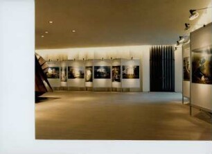 Philipp Holzmann AG - Foto-Ausstellung im Foyer