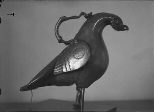 Räuchergefäß, Bronzevogel mit graviertem Dekor