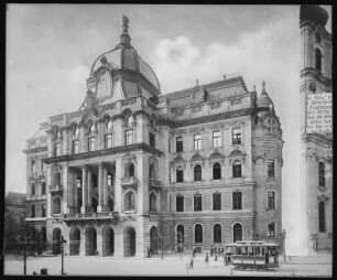 Budapest. Universität