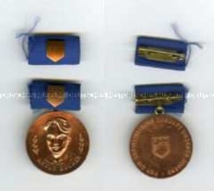 Artur-Becker-Medaille in Bronze, mit Interimsspange