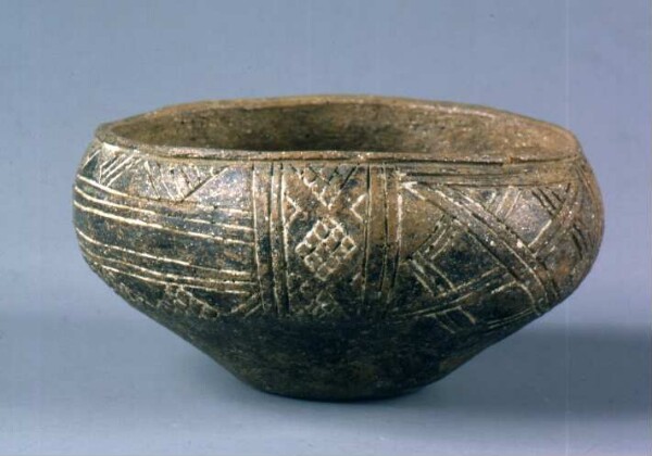 Clay vessel