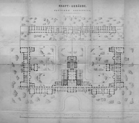 Haupt-Gebäude. Parterre Grundriss.