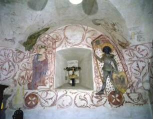 Maria und der heilige Moritz(?) von Ranken umgeben