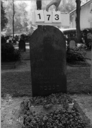 Grabstein 173