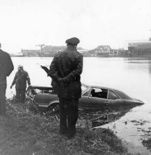 Bergung eines Fahrzeuges/Stör