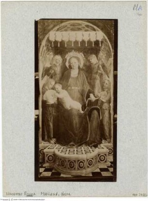 Madonna und musizierende Engel