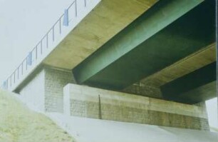 Pörsten-Talbrücke bei Rippach