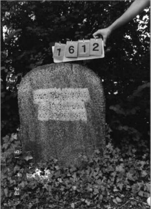 Grabstein 1612 [Hahn S. 48 Grab-Nr. 2232]