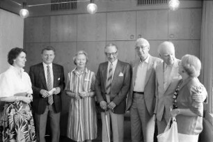 37. Tagung 1987 Mediziner: Gruppe bei Publizistenehrung: Gräfin Sonja Bernadotte, Oberbürgermeister Steurer, [Frau Boschke ?], Baron Dées de Sterio, E. Haux, F. Boschke, Baronin Dées de Sterio