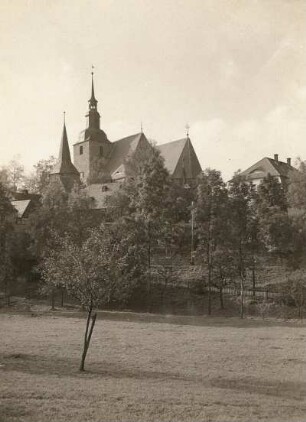 Chemnitz-Ebersdorf. Stiftskirche (1136 gegründet)