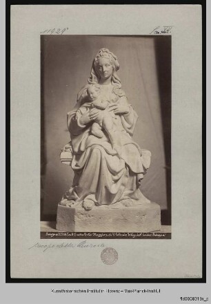 Hauptportal von San Petronio : Lünette : Madonna mit Kind