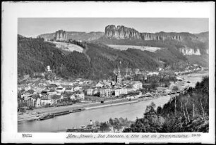 Blick auf Bad Schandau an der Elbe und Schrammsteine