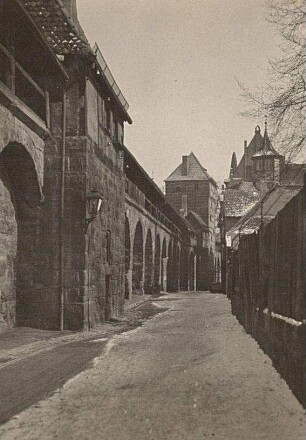 Nürnberg. An der Maxtormauer
