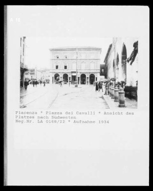 Piazza dei Cavalli