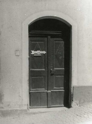 Annaberg-Buchholz, Große Kartengasse 1. Wohnhaus (um 1570). Haustür