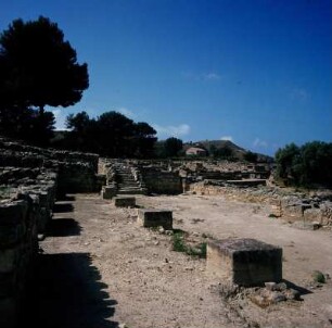 Agia Triada. Agorá : Kreta, Agia Triada. Auf der Agorá