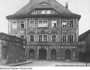 Bautzen, An den Fleischbänken 7. Wohnhaus mit Laden (nach 1720). Straßenfront