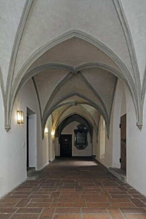 Evangelische Pfarrkirche zu den Barfüßern & Ehemalige Franziskanerklosterkirche — Südflügel — Ostteil