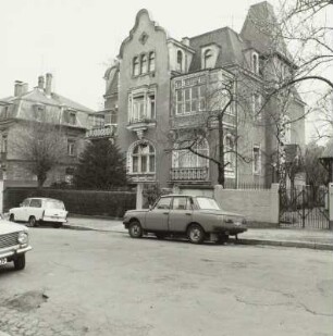Dresden-Südvorstadt, Kaitzer Straße 97. Wohnhaus (um 1898)