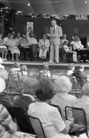 Andacht zum Thema "Sucht - Sehnsucht - Erfüllung" auf der Seebühne im Stadtgarten