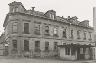 Verwaltungs- und Fabrikgebäude