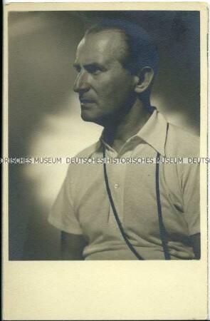 Porträt des Schauspielers und Regisseurs Fred Sauer