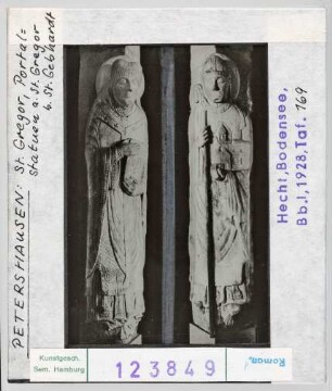 Petershausen, St. Gregor: Portalstatuen: St. Gregor und St. Gebhardt